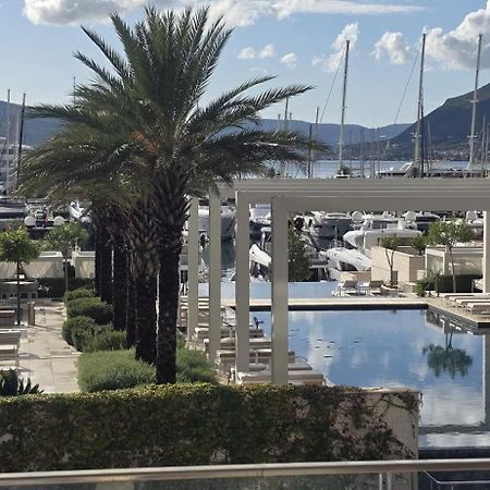 Porto Montenegro Luxurious Elena Tivat Bagian luar foto