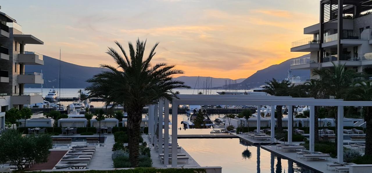 Porto Montenegro Luxurious Elena Tivat Bagian luar foto