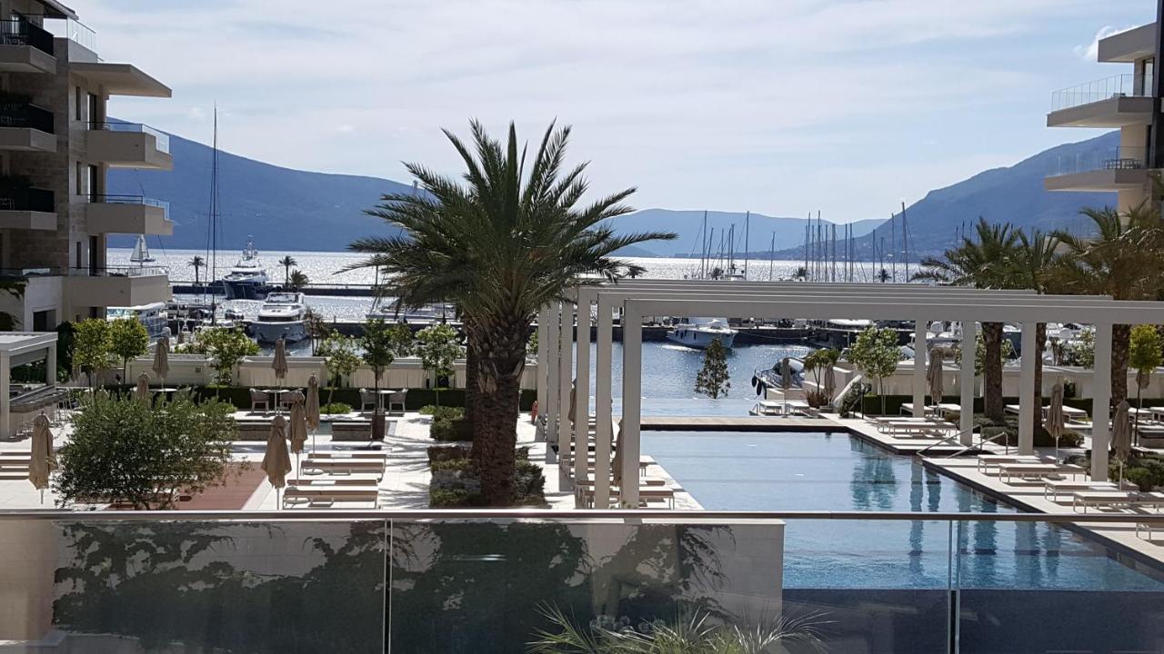 Porto Montenegro Luxurious Elena Tivat Bagian luar foto