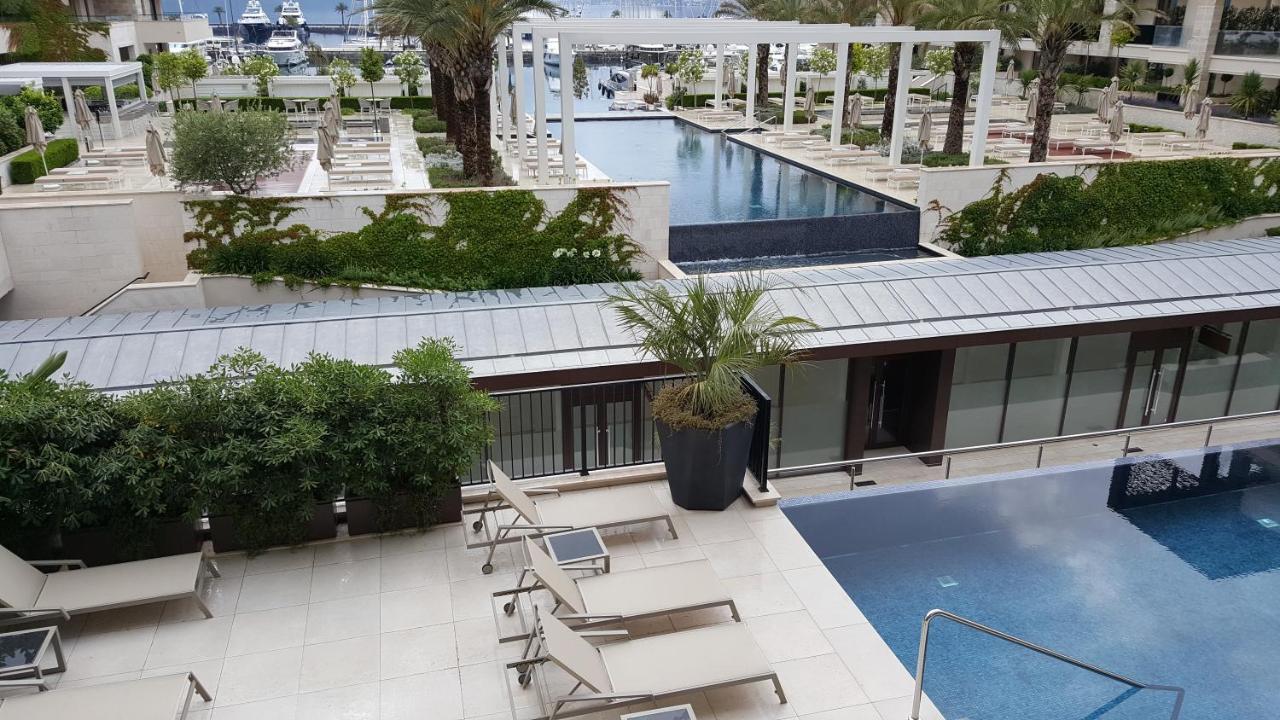 Porto Montenegro Luxurious Elena Tivat Bagian luar foto